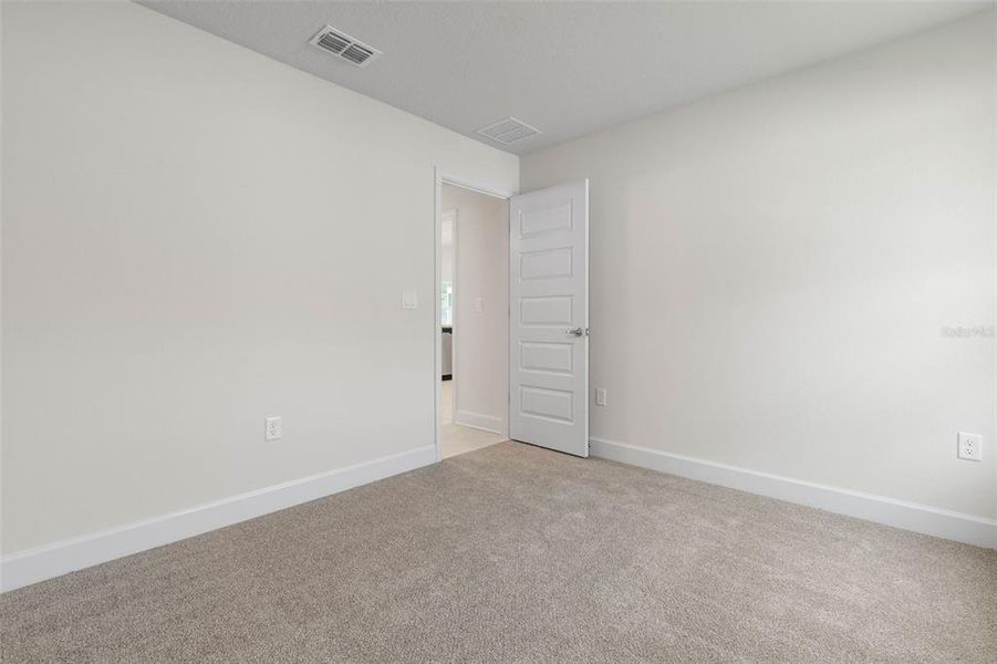 Spacious, unfurnished interior of a new home in , Palm Coast (Image 49).