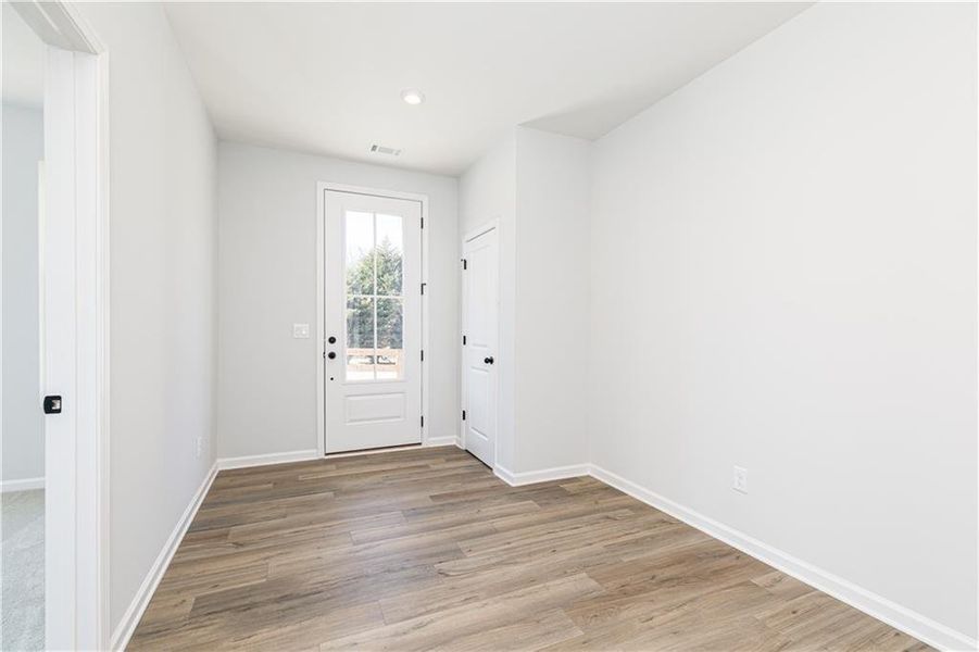 Spacious, unfurnished interior of a new home in Darlington, Loganville (Image 32). Spacious, unfurnished interior of a new home in Darlington, Loganville (Image 32).