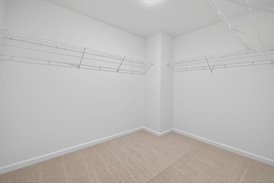 Spacious, unfurnished interior of a new home in , Jefferson (Image 21).