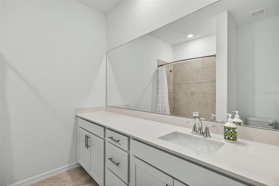 Furnished interior view inside a new home in , Punta Gorda (Image 9).