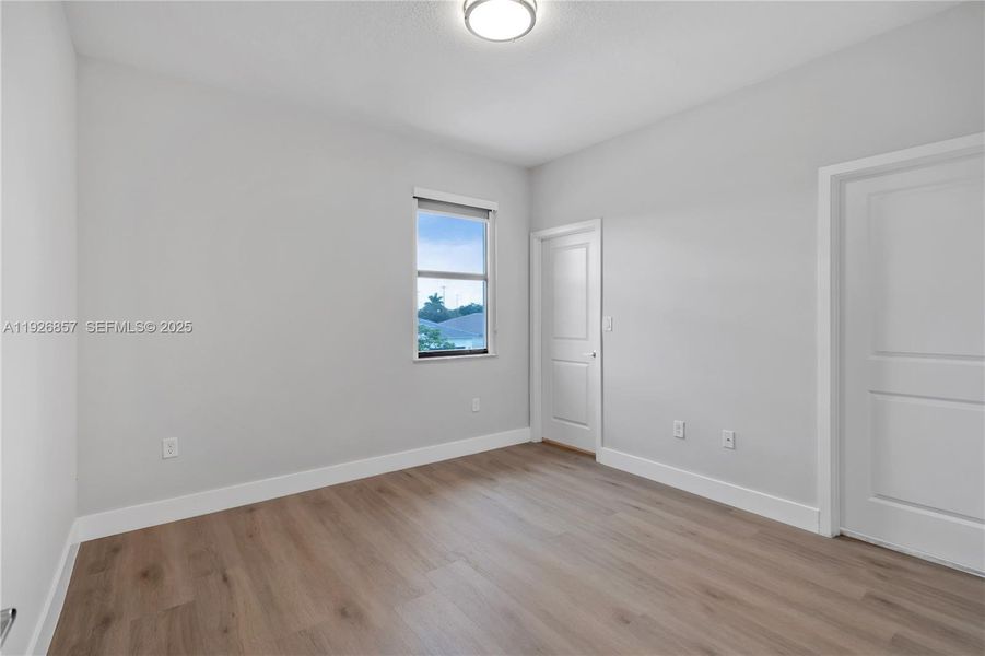 Spacious, unfurnished interior of a new home in , Miramar (Image 34).