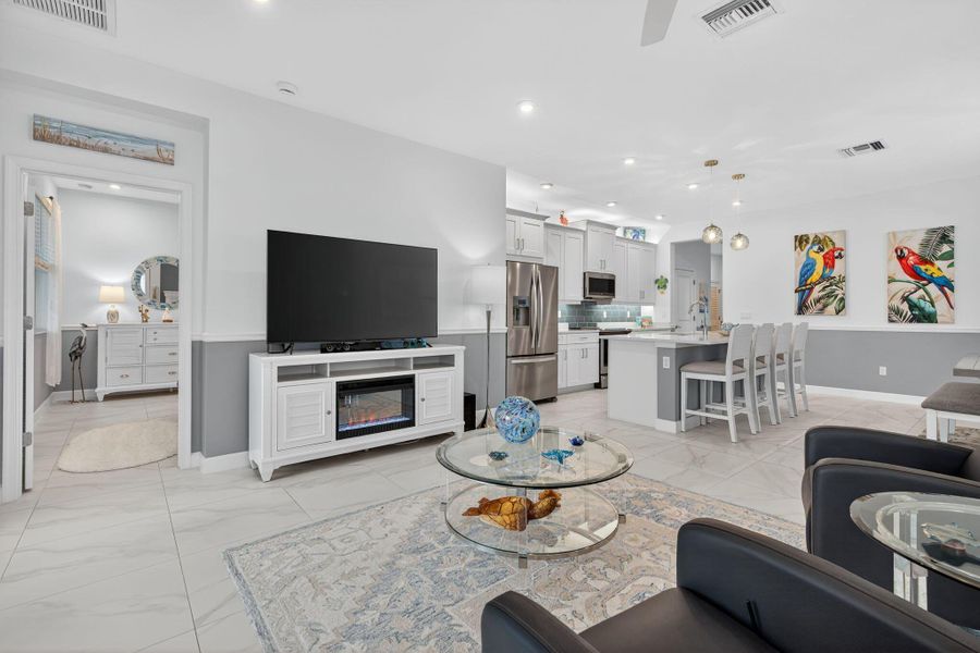 Furnished interior view inside a new home in , Port St. Lucie (Image 15).