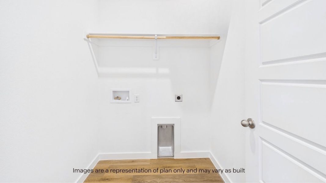 Spacious, unfurnished interior of a new home in Viridian, Lubbock (Image 22).