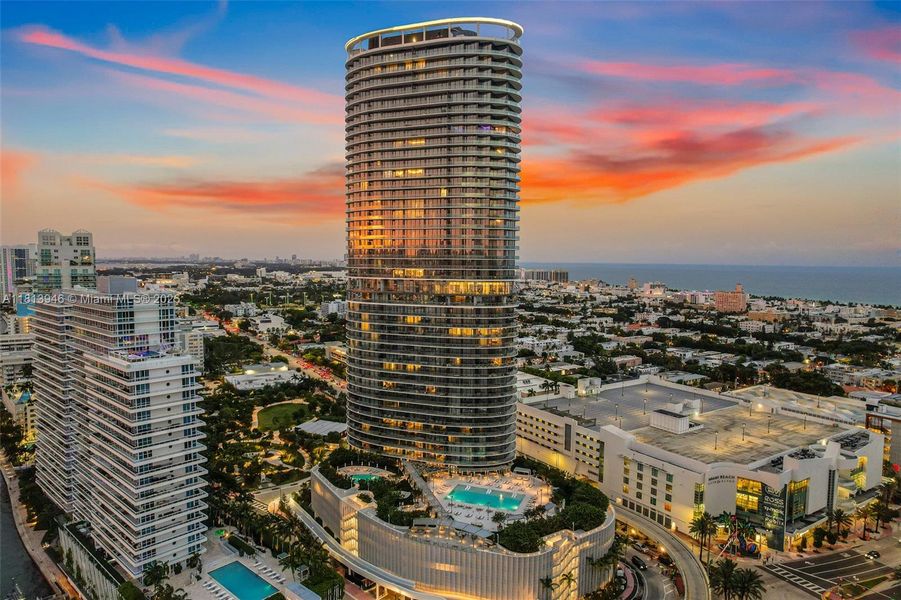 Image 39 of a home in Five Park.