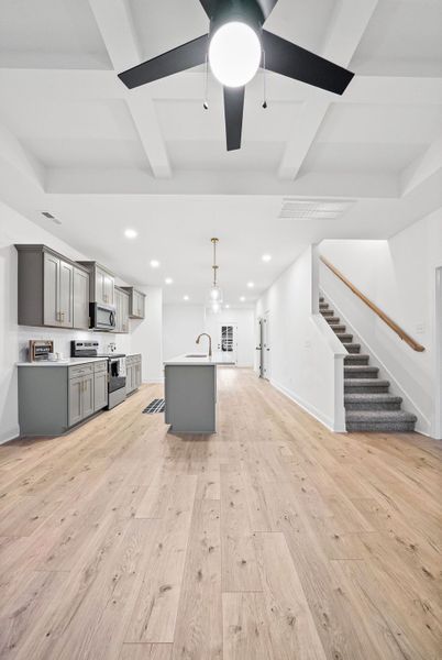 Spacious, unfurnished interior of a new home in New Hope Estates, Clarksville (Image 7).
