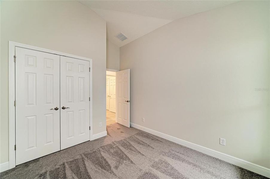 Spacious, unfurnished interior of a new home in Crosswind Point, Parrish (Image 8).