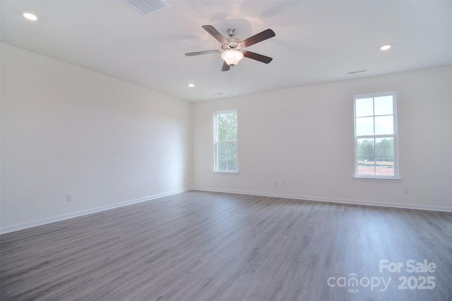Spacious, unfurnished interior of a new home in Larkin, Statesville (Image 20).