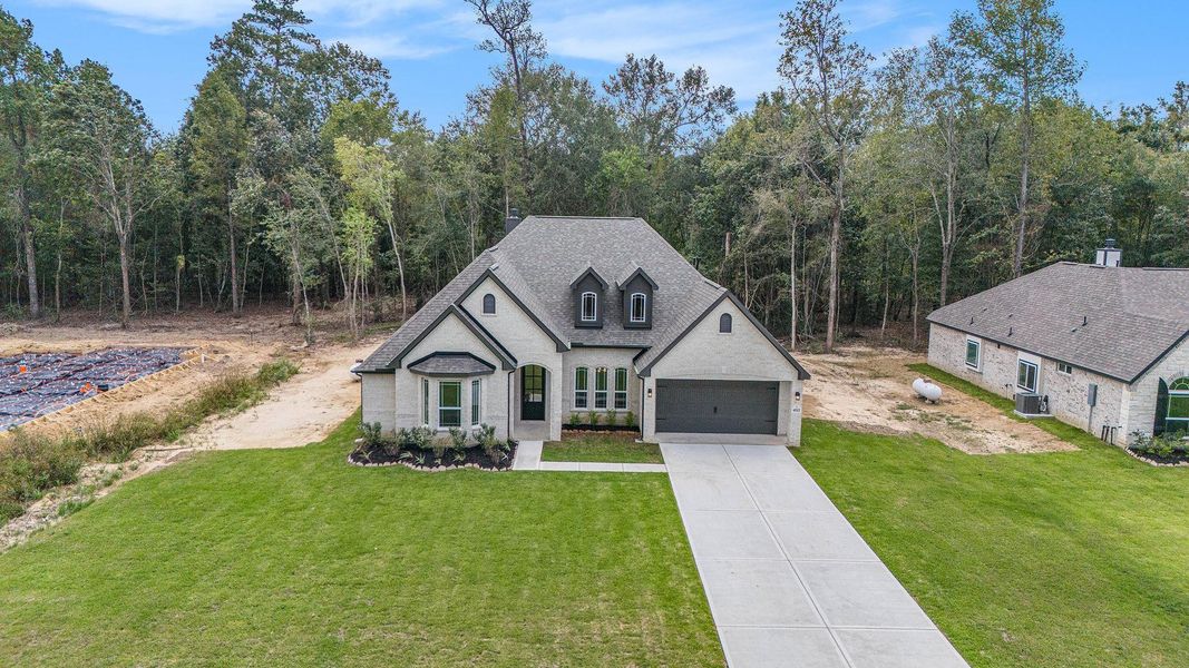 Image 31 of a home in Encino Estates.
