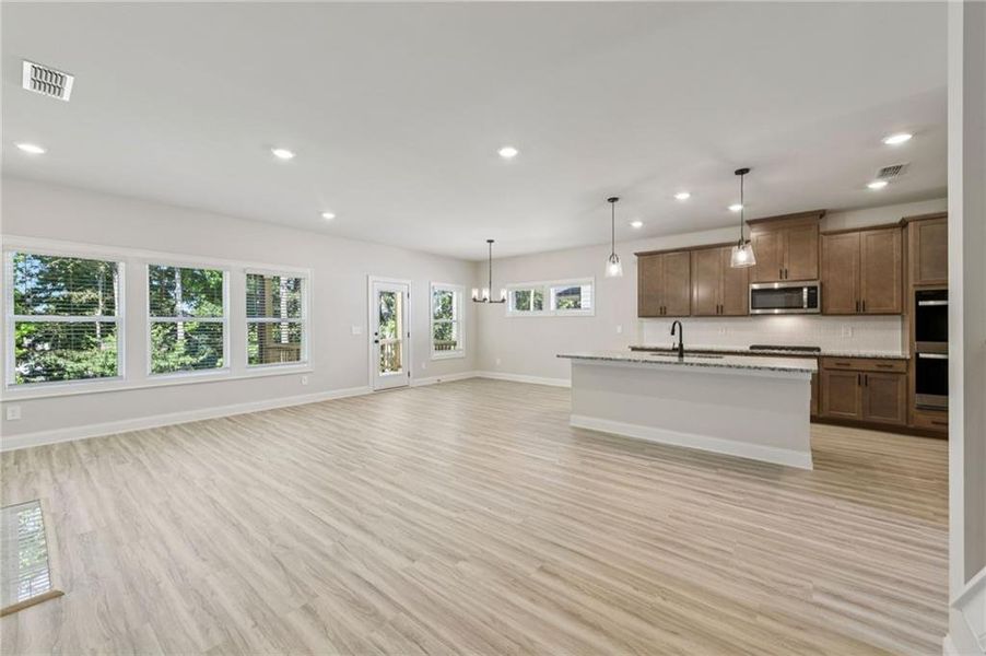 Furnished interior view inside a new home in Martin Springs - Estate Series, Lawrenceville (Image 9). Furnished interior view inside a new home in Martin Springs - Estate Series, Lawrenceville (Image 9).