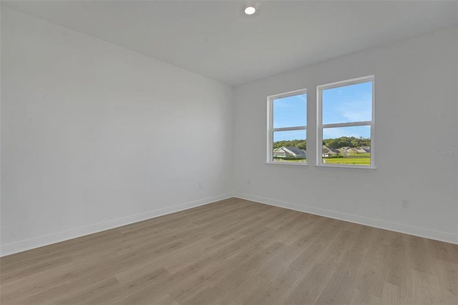 Spacious, unfurnished interior of a new home in Green Key Village, Lady Lake (Image 29). Spacious, unfurnished interior of a new home in Green Key Village, Lady Lake (Image 29).