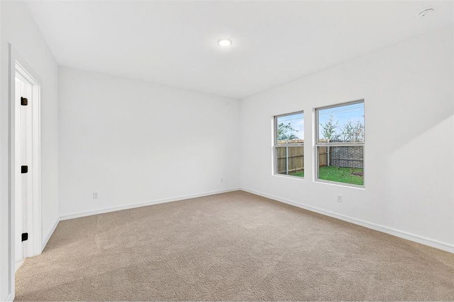 Spacious, unfurnished interior of a new home in Caldwell Lakes, Dallas (Image 29).