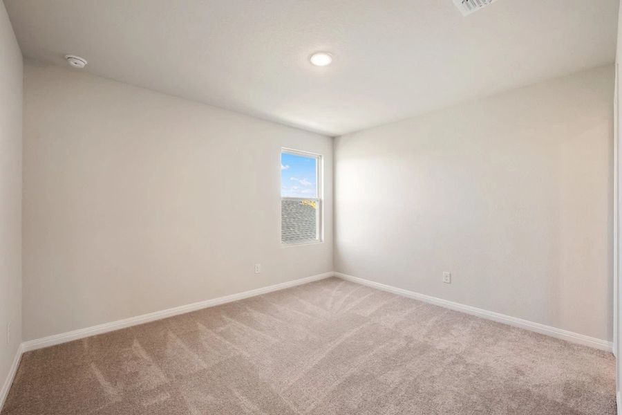 Spacious, unfurnished interior of a new home in Patterson Ranch, Georgetown (Image 44).