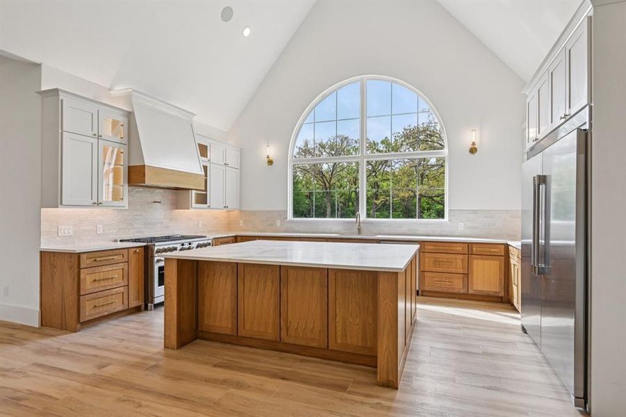 Furnished interior view inside a new home in , Burleson (Image 18).