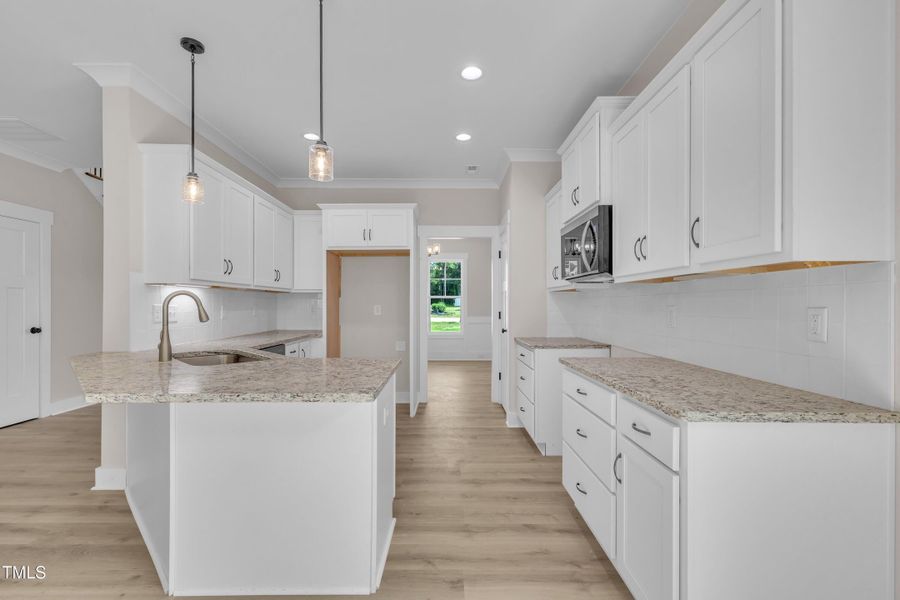 17-358 Coats Rdg Dr-22