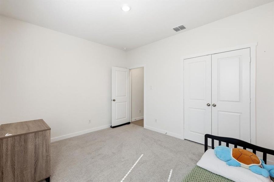 Neutral tone wall finishes Neutral tone wall finishes
