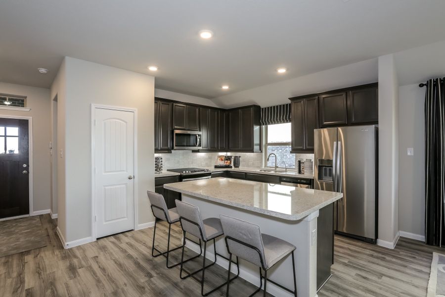 Representative furnished interior of a home built from the Brook by Beazer Homes in Laurel Landing: Landmark Collection, Alvin (Image 13).