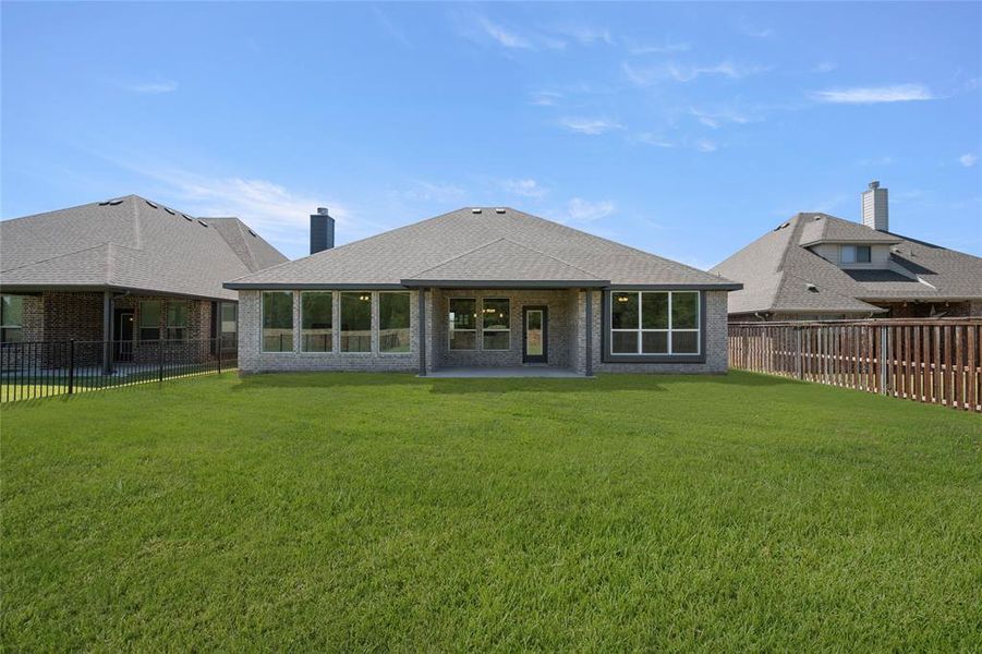 345 Paddle Boat- Back-2 345 Paddle Boat- Back-2