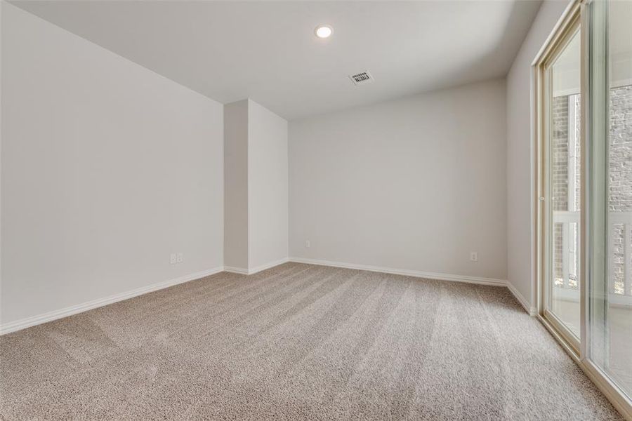 Spacious, unfurnished interior of a new home in City Point, North Richland Hills (Image 22).