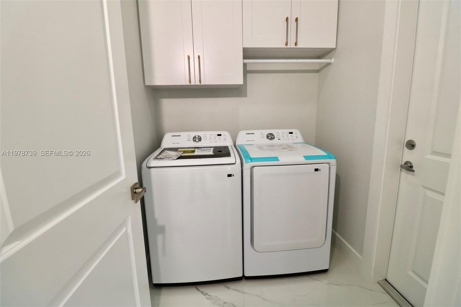 Close-up of interior finishes inside a home in , Lehigh Acres (Image 18).
