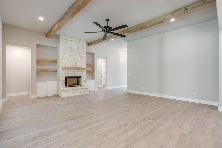 Spacious, unfurnished interior of a new home in Escondido Ranches, Poolville (Image 18). Spacious, unfurnished interior of a new home in Escondido Ranches, Poolville (Image 18).