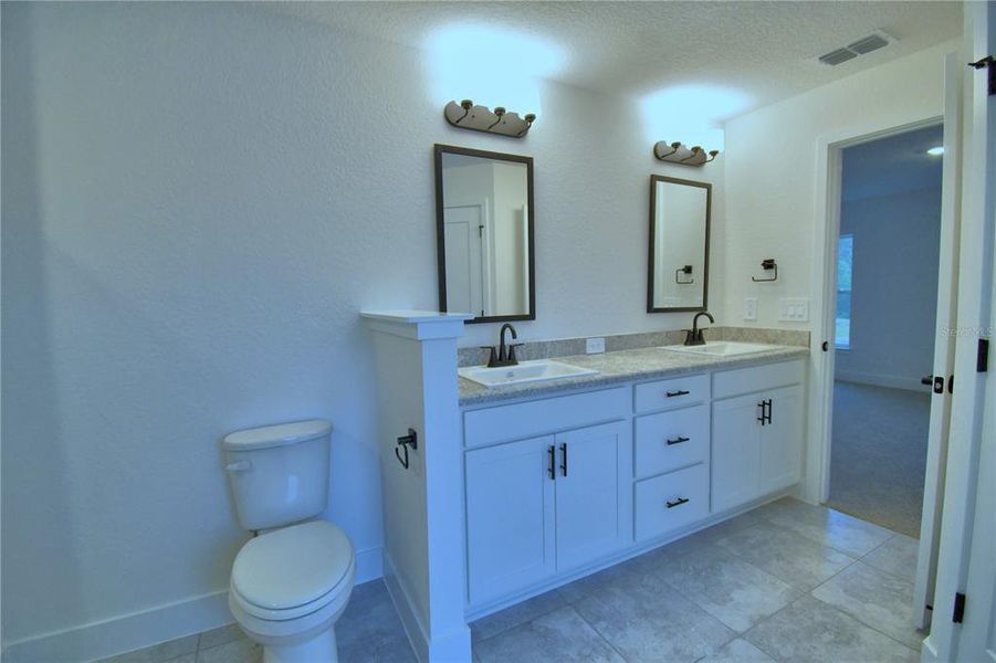 Furnished interior view inside a new home in Cadence Crossing, Auburndale (Image 14). Furnished interior view inside a new home in Cadence Crossing, Auburndale (Image 14).