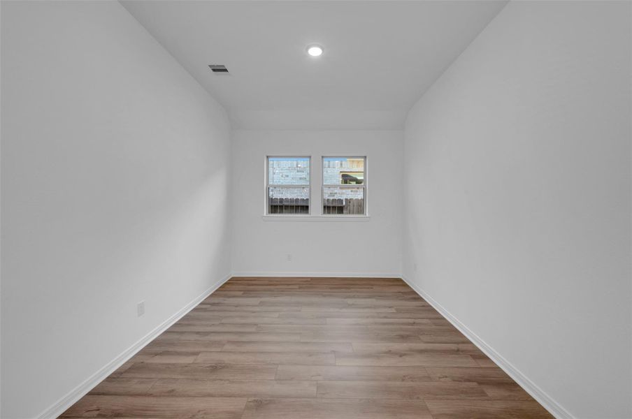 Spacious, unfurnished interior of a new home in Escondido 45’ Homesites, Magnolia (Image 13).