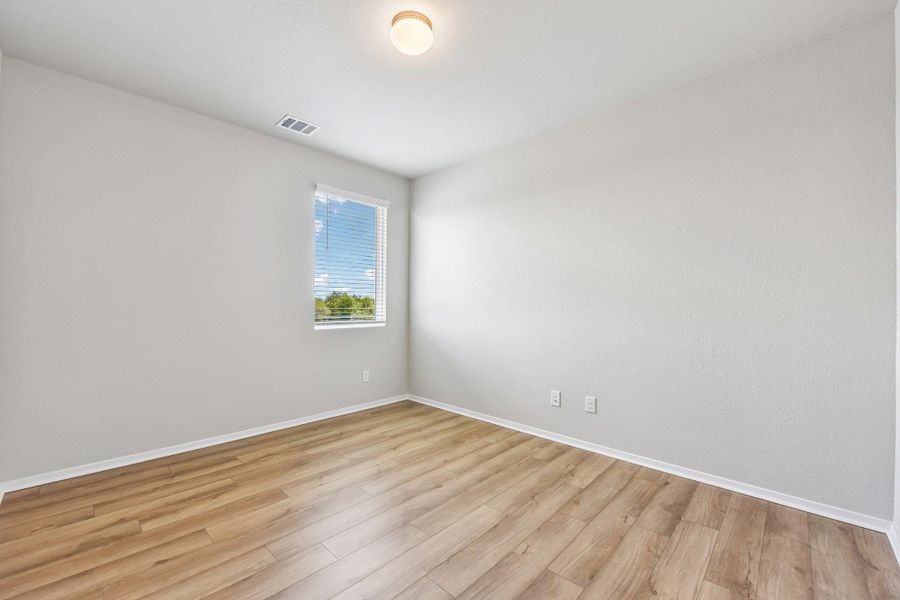 Spacious, unfurnished interior of a new home in Edgebrooke, Pflugerville (Image 24).