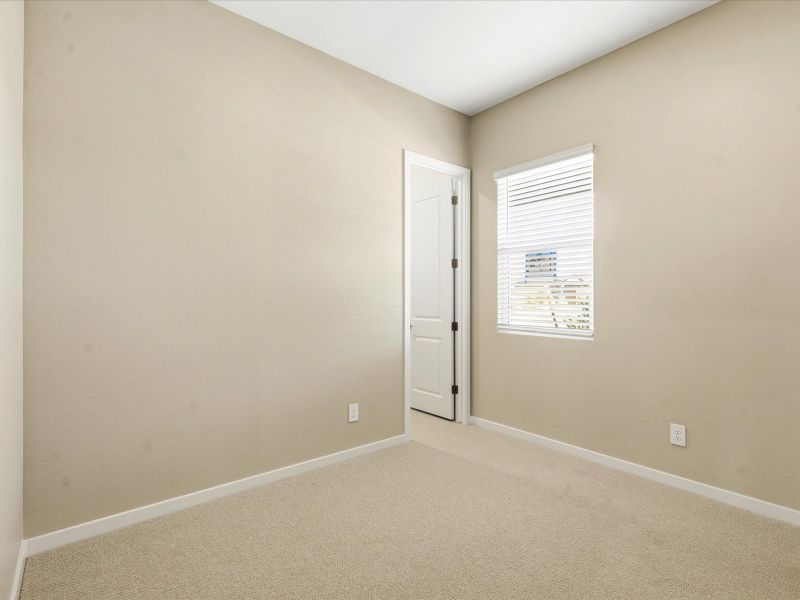 Spacious, unfurnished interior of a new home in Abel Ranch Signature Series, Goodyear (Image 20).