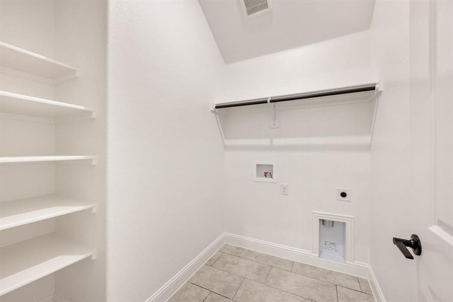 Spacious, unfurnished interior of a new home in Star Ranch Classic 50, Godley (Image 30). Spacious, unfurnished interior of a new home in Star Ranch Classic 50, Godley (Image 30).