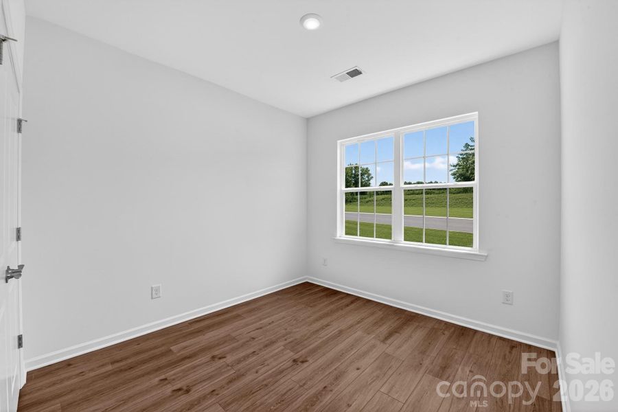 Spacious, unfurnished interior of a new home in Roselyn, Lancaster (Image 27).