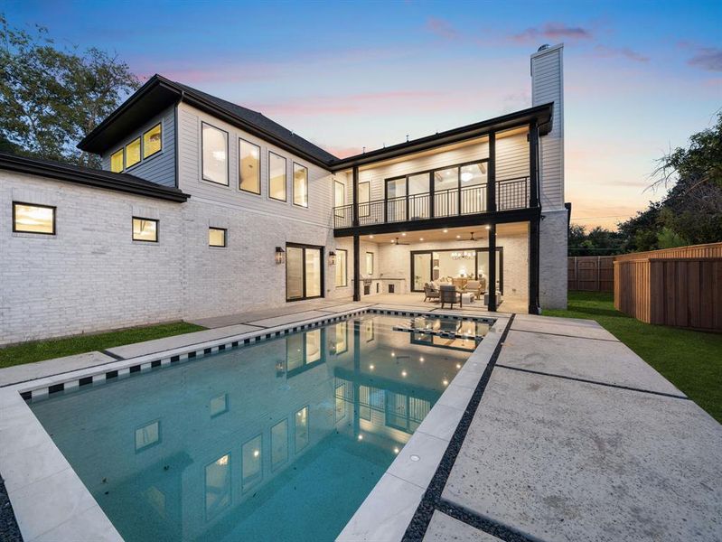 Exterior details and patio area of a home in , Dallas (Image 23).