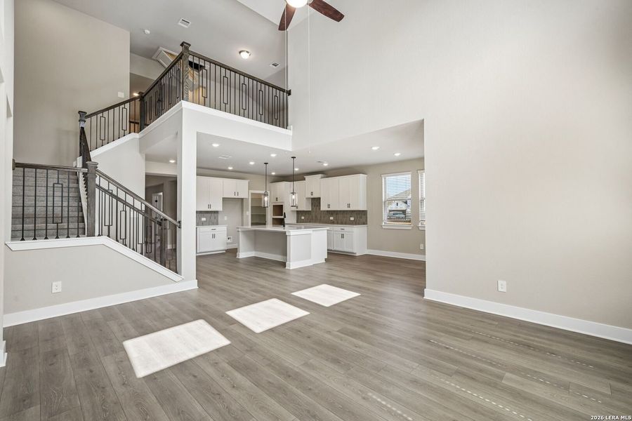Spacious, unfurnished interior of a new home in Fox Falls, Boerne (Image 44).