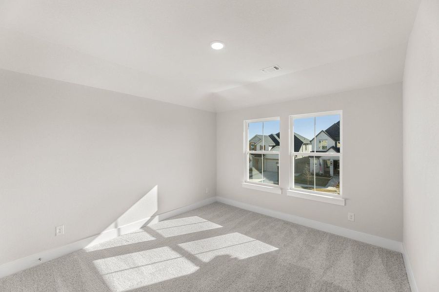 Spacious, unfurnished interior of a new home in Treeline, Justin (Image 24).