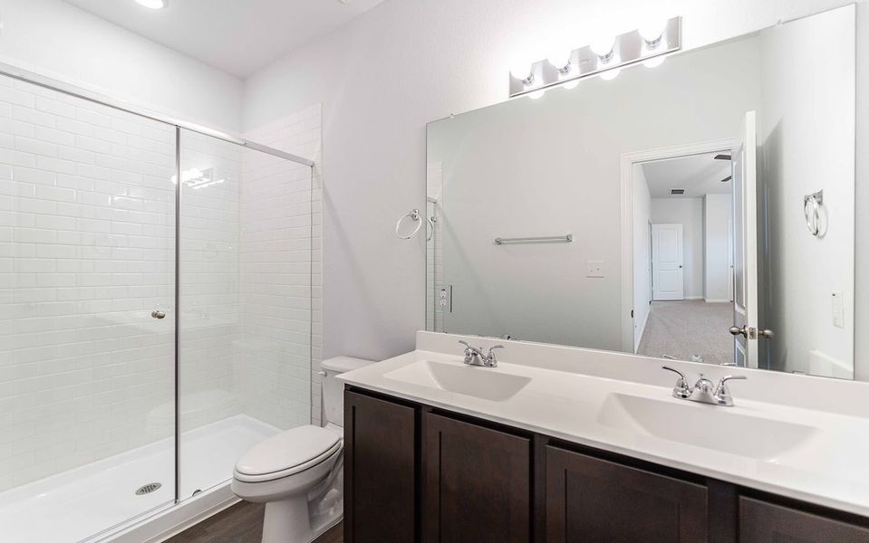 Furnished interior view inside a new home in Paramount, Kyle (Image 6).