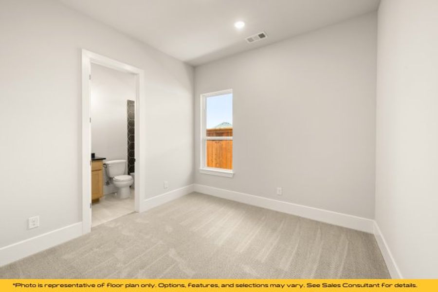 Representative unfurnished interior of a home built from the Taos by Stonefield Homes in Heath Golf and Yacht Club, Rockwall (Image 49).