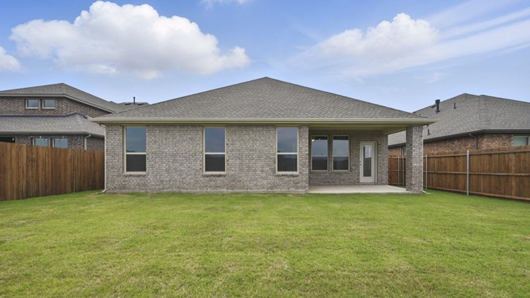 Representative exterior photo of a completed home built from the Aspen by D.R. Horton in Lakewood Trails, Forney, TX (Image 14). Representative exterior photo of a completed home built from the Aspen by D.R. Horton in Lakewood Trails, Forney, TX (Image 14).