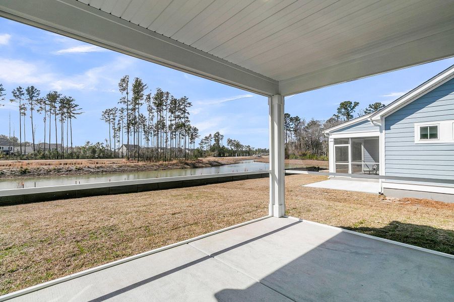 Exterior details and patio area of a home in Cherrywood Estates, Summerville (Image 23).