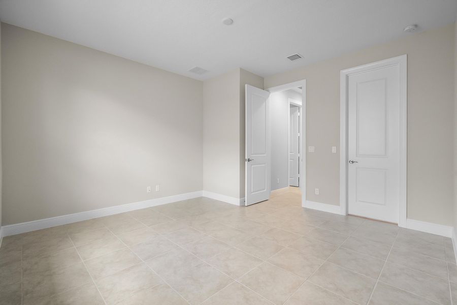 Secondary Bedroom | 12507 SW Sunrise Lake Terrace