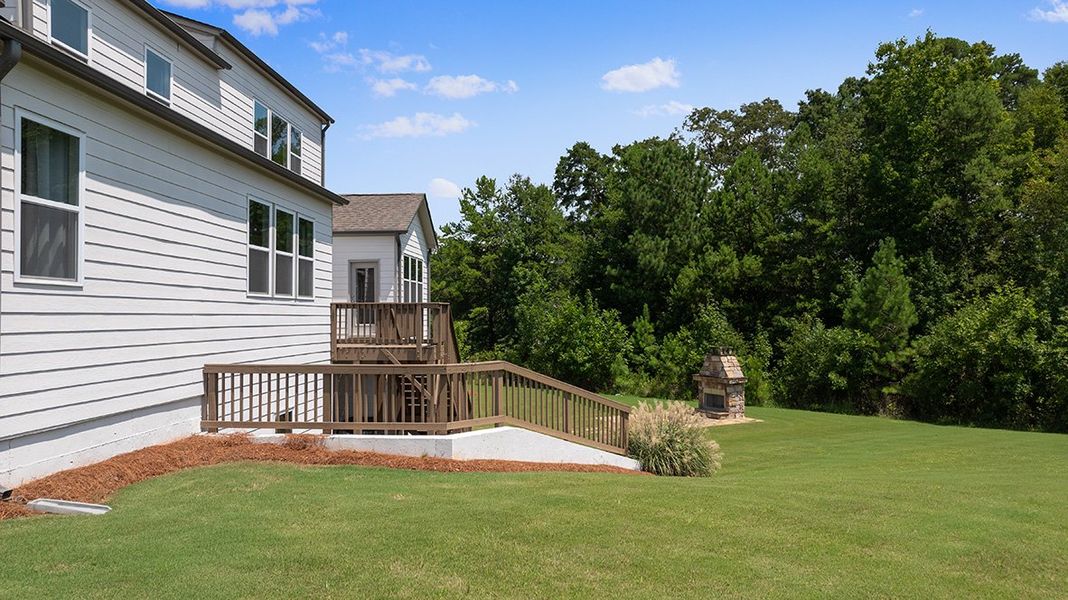 Exterior details and patio area of a home in Genesee, Newnan (Image 31).