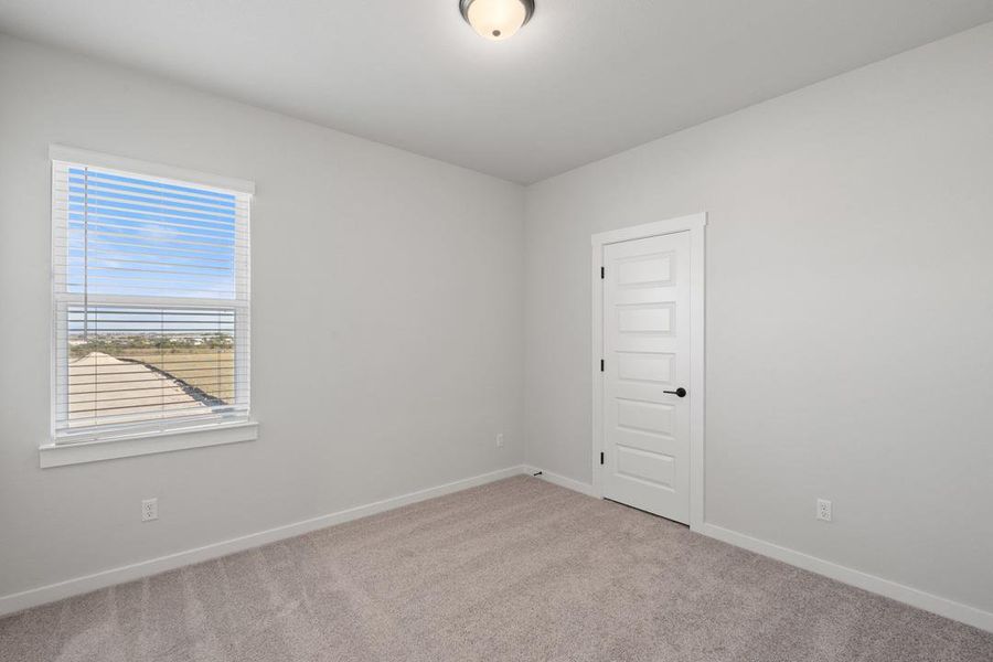 Spacious, unfurnished interior of a new home in Union Collection at Park Central, Georgetown (Image 38).