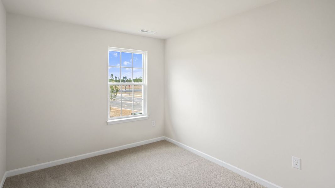 Spacious, unfurnished interior of a new home in Clock Road Townhomes, New Bern (Image 27).