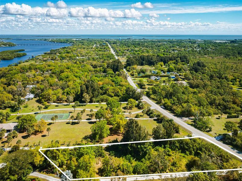 Image 18 of a home in . Image 18 of a home in .