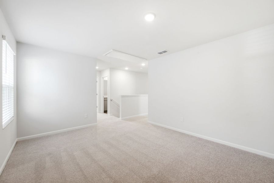 Spacious, unfurnished interior of a new home in Grand Arbor, Blythewood (Image 34). Spacious, unfurnished interior of a new home in Grand Arbor, Blythewood (Image 34).