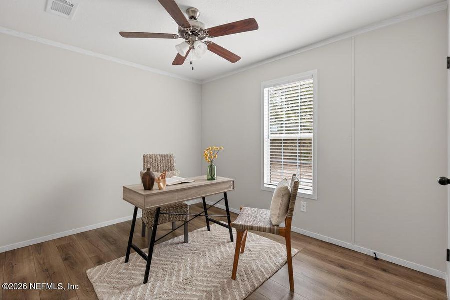 Furnished interior view inside a new home in , Middleburg (Image 50).