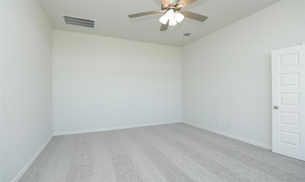 Image 28 of a home in River Ranch.