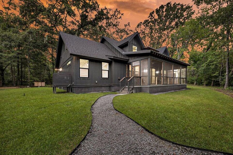 Image 55 of a home in .