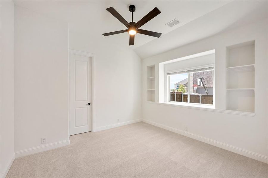 Spacious, unfurnished interior of a new home in Somerset Classic 70s & 80s, Mansfield (Image 38).