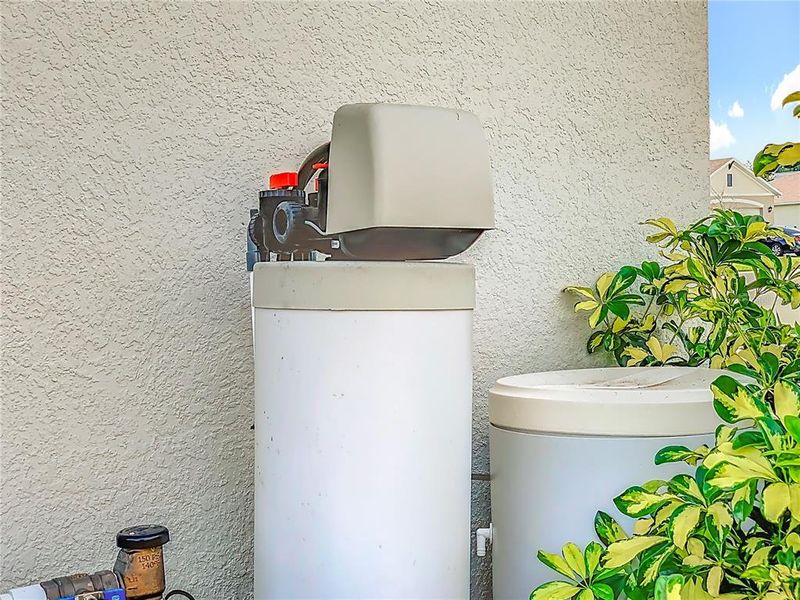 Exterior details and patio area of a home in Auburn Grove, Auburndale (Image 20). Exterior details and patio area of a home in Auburn Grove, Auburndale (Image 20).
