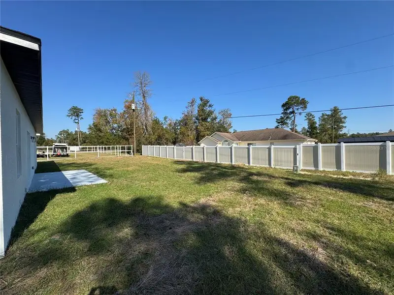 Exterior details and patio area of a home in , Ocala (Image 3).