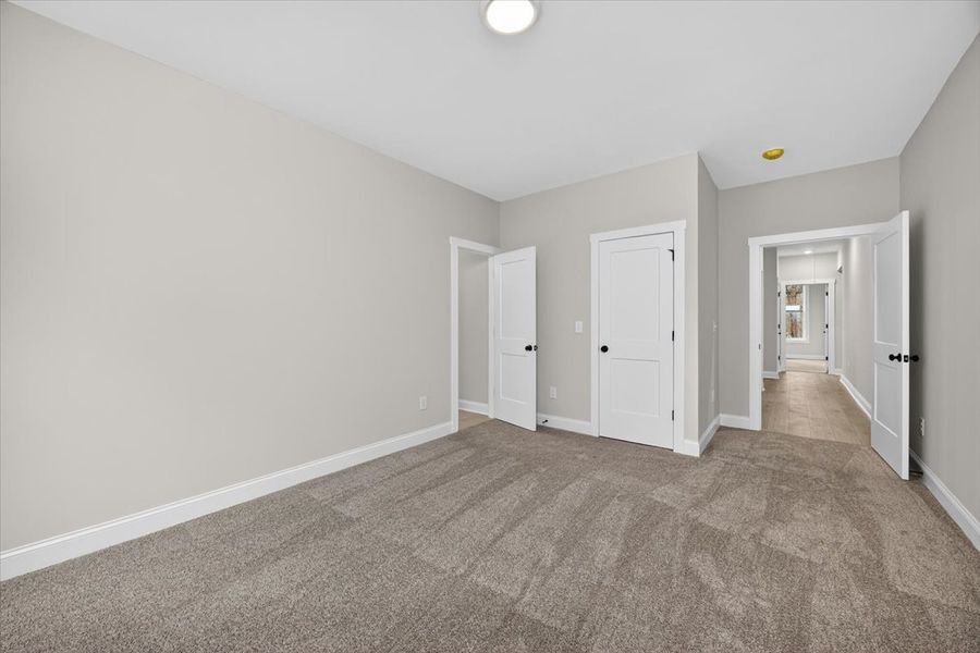 Spacious, unfurnished interior of a new home in White Oaks, The Rock (Image 36). Spacious, unfurnished interior of a new home in White Oaks, The Rock (Image 36).